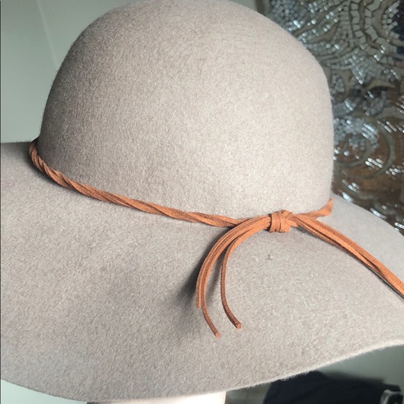 Francesca's Collections Accessories - Felt Floppy Hat